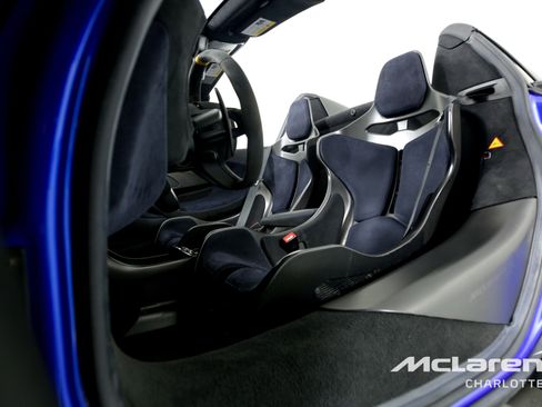 Used 2020 McLaren 600LT Spider RWD image 11