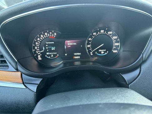 Used 2016 Lincoln MKC Reserve w/ Lincoln MKC Climate Package image 8