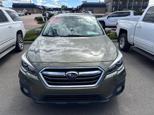 Used 2018 Subaru Outback 2.5i Limited AWD/4WD image 2