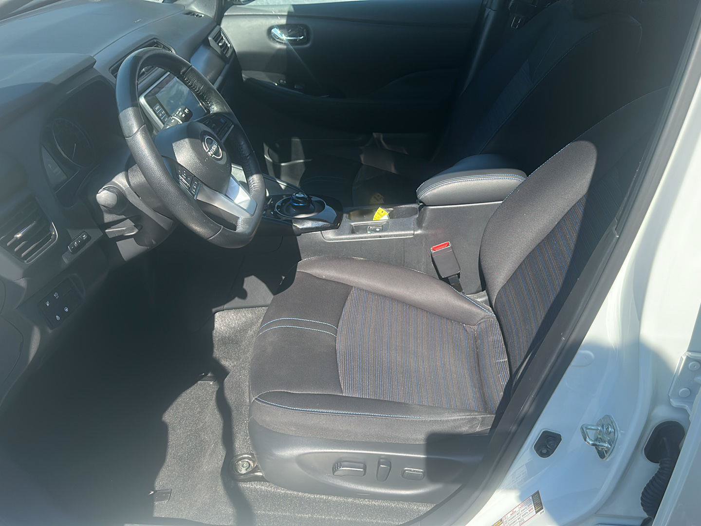 Used 2025 Nissan Leaf SV Plus FWD image 17
