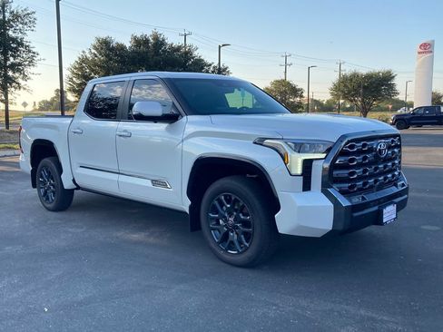 New 2026 Toyota Tundra Platinum AWD/4WD image 3