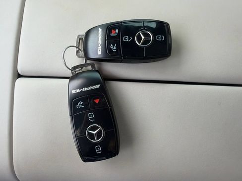 Used 2026 Mercedes-Benz GLE 63 AMG S image 27