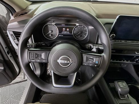 Certified 2023 Nissan Rogue SV AWD/4WD image 19