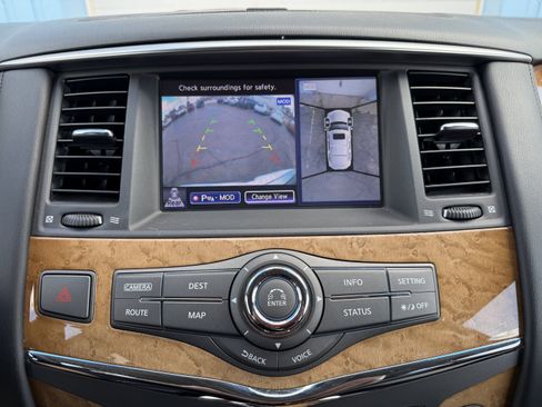 Used 2014 INFINITI QX80 4WD w/ Theater Package image 27