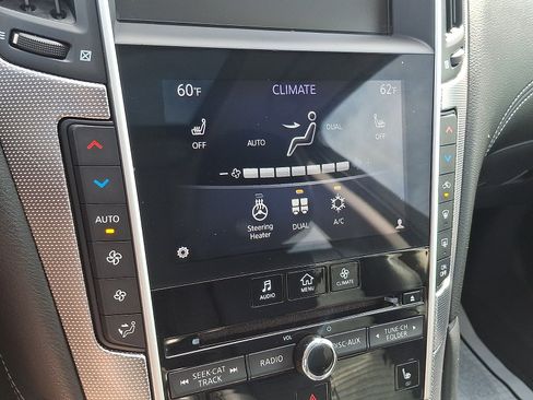 Used 2018 INFINITI Q50 Sport AWD/4WD image 16