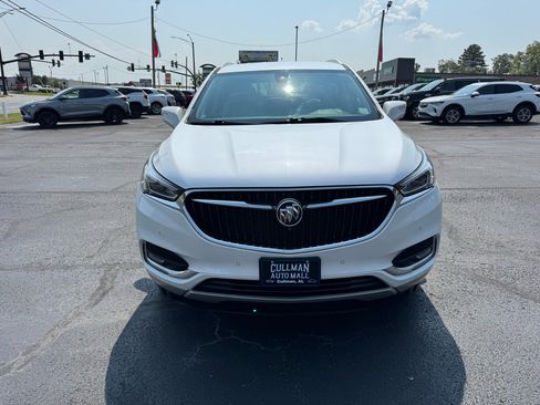 Used 2020 Buick Enclave Premium w/ Surround and Sites Package image 3