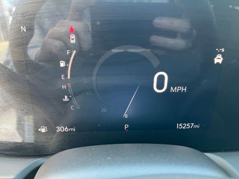 Used 2025 Buick Encore GX Preferred image 39