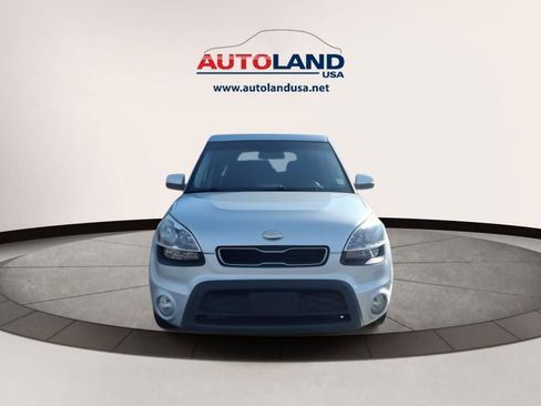 Used 2013 Kia Soul + w/ Audio Pkg image 2