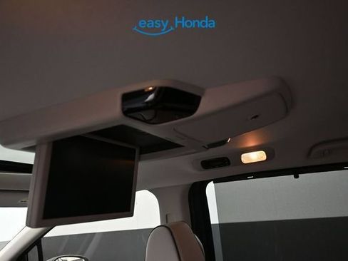 Used 2026 Honda Odyssey Elite image 17