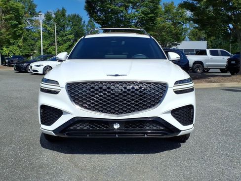 Used 2023 Genesis GV70 3.5T Sport w/ Sport Prestige Package AWD/4WD image 13
