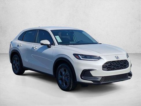 New 2026 Honda HR-V LX image 7