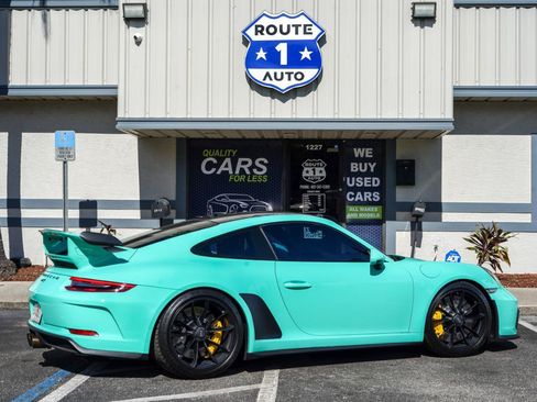 Used 2018 Porsche 911 GT3 RWD image 3
