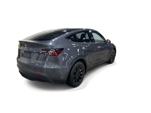 Used 2023 Tesla Model Y Long Range AWD/4WD image 6