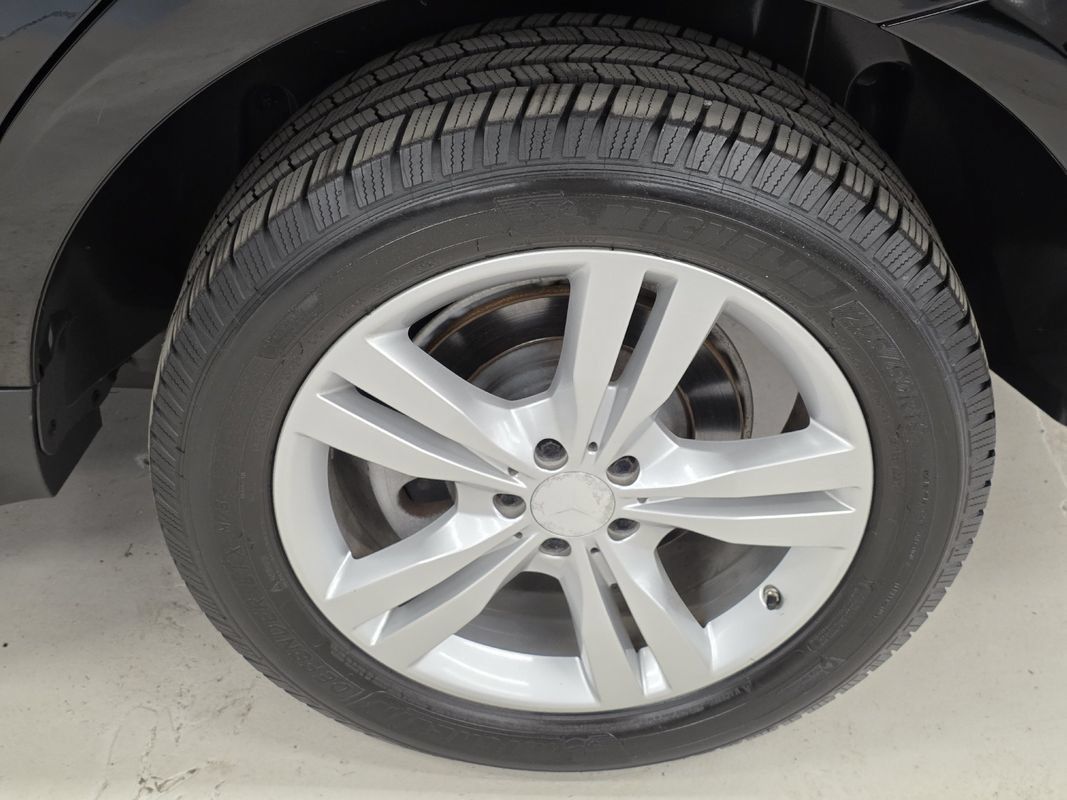 Used 2013 Mercedes-Benz ML 350 BlueTEC 4MATIC image 50