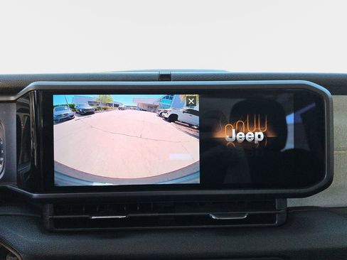 Used 2024 Jeep Wrangler Sport AWD/4WD image 29