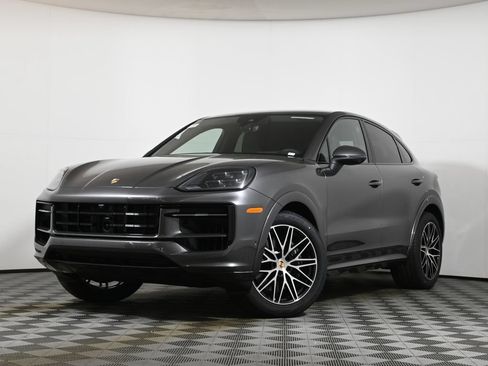 Used 2026 Porsche Cayenne Coupe AWD/4WD image 1