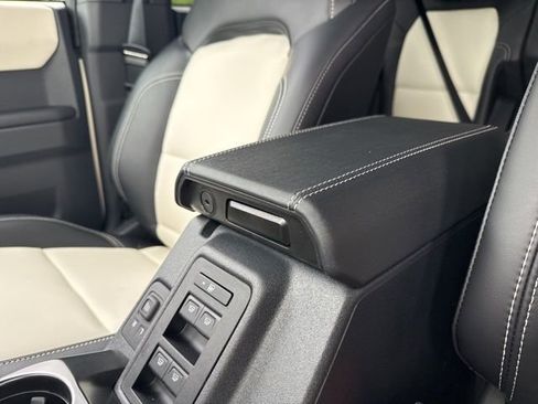 New 2026 Ford Bronco Outer Banks AWD/4WD image 19