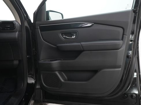 Used 2023 Honda Pilot EX-L image 9