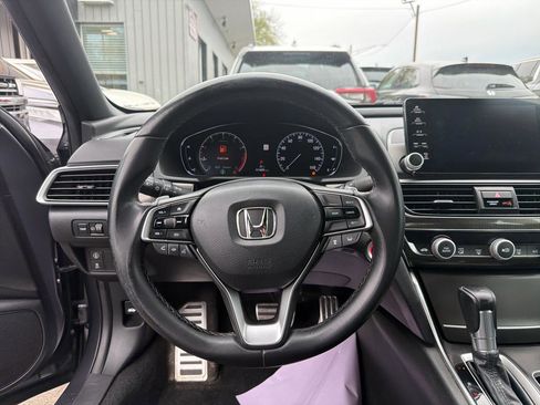 Used 2019 Honda Accord Sport image 19