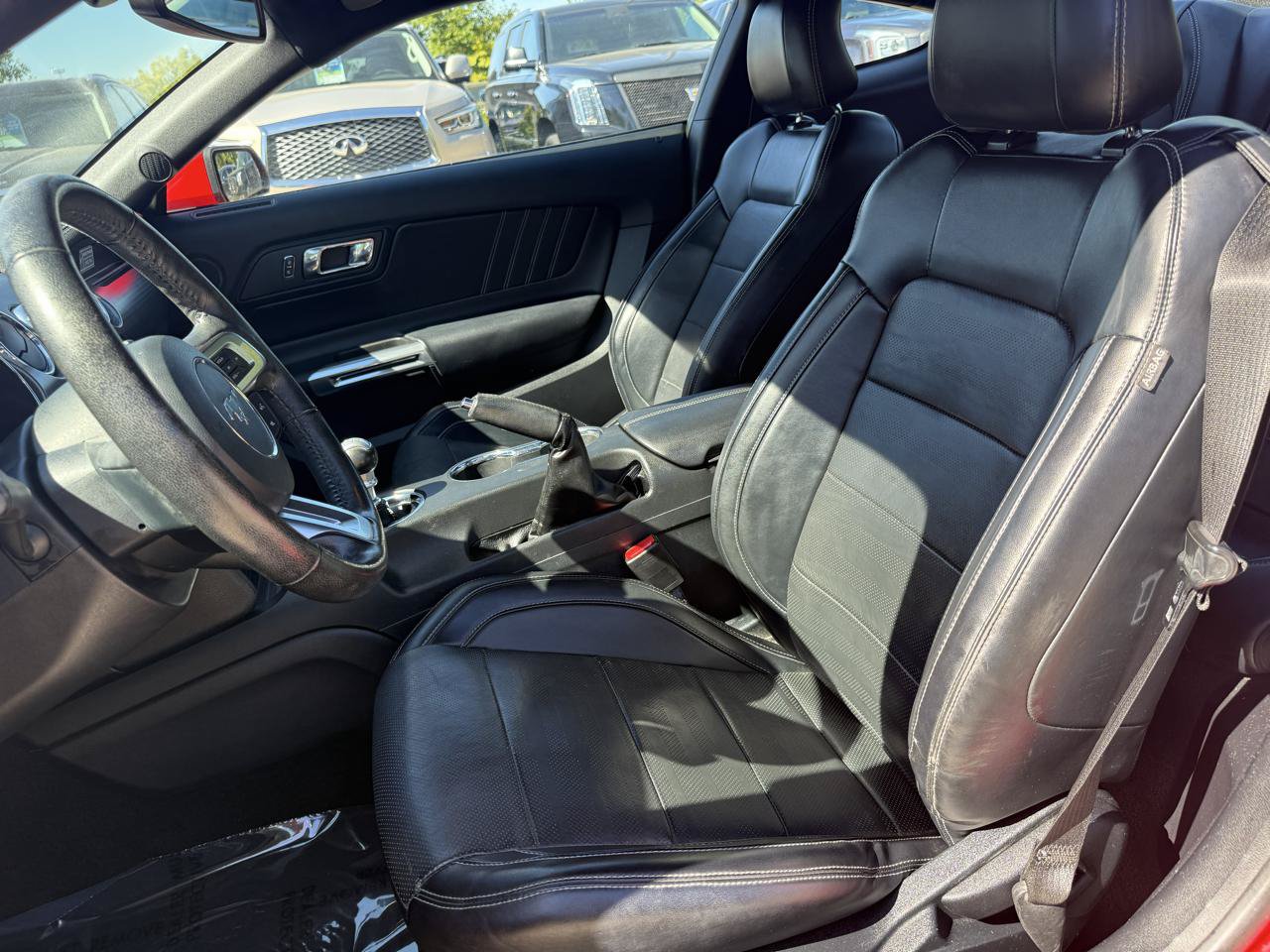 Used 2016 Ford Mustang GT Premium w/ GT Performance Package RWD image 10