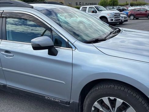 Used 2015 Subaru Outback 2.5i Limited AWD/4WD image 13