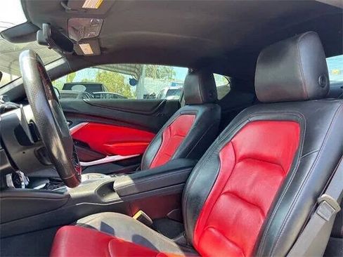 Used 2020 Chevrolet Camaro LT w/ RS Package RWD image 18