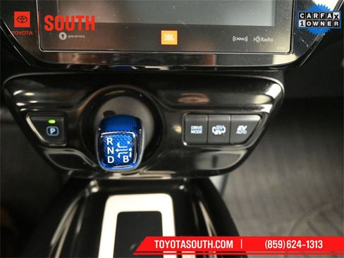 Used 2018 Toyota Prius Prime Advanced image 29