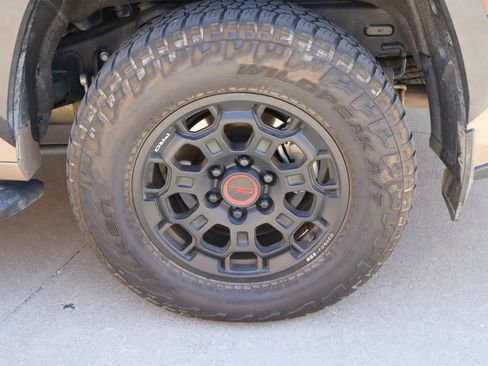 Used 2025 Toyota Sequoia TRD Pro AWD/4WD image 31