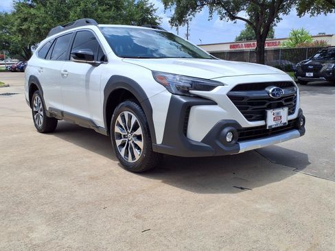 Certified 2024 Subaru Outback Limited AWD/4WD image 2
