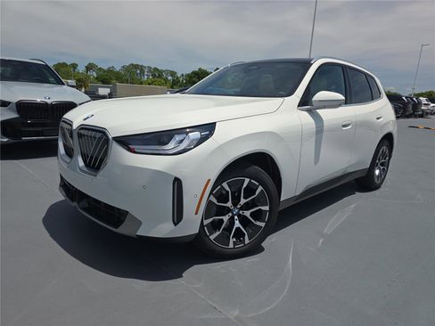 Certified 2026 BMW X3 xDrive30 w/ Premium Package AWD/4WD image 25