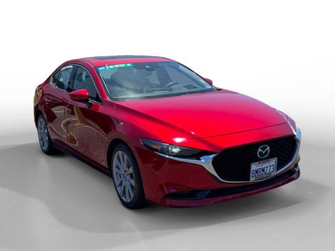 Used 2019 MAZDA MAZDA3 Sedan w/ Premium Package FWD image 7