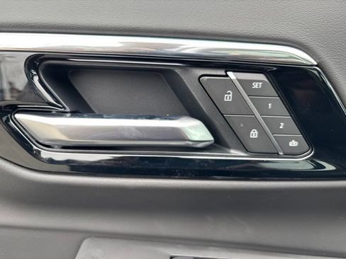 New 2026 Chevrolet Tahoe RST w/ Advanced Technology Package AWD/4WD image 13