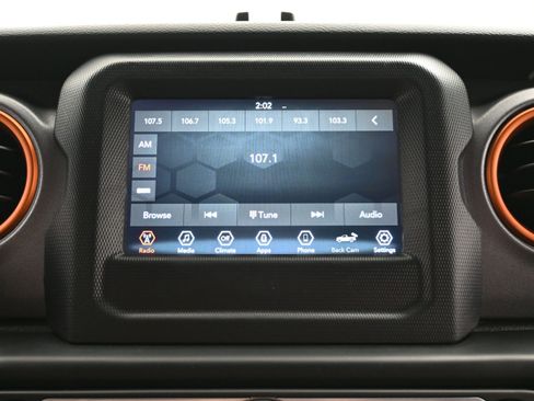 Used 2020 Jeep Gladiator Mojave w/ Trailer Tow Package AWD/4WD image 29