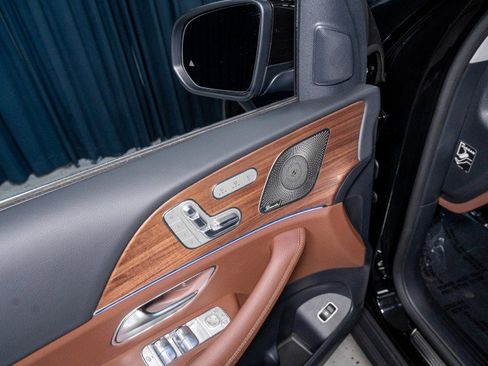 New 2026 Mercedes-Benz GLS 450 4MATIC image 12