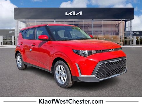 New 2025 Kia Soul LX w/ LX Technology Package image 1