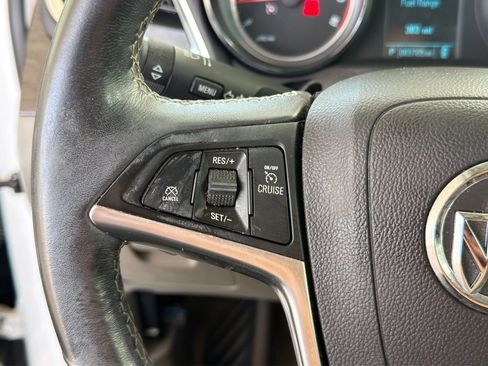 Used 2016 Buick Encore FWD image 29