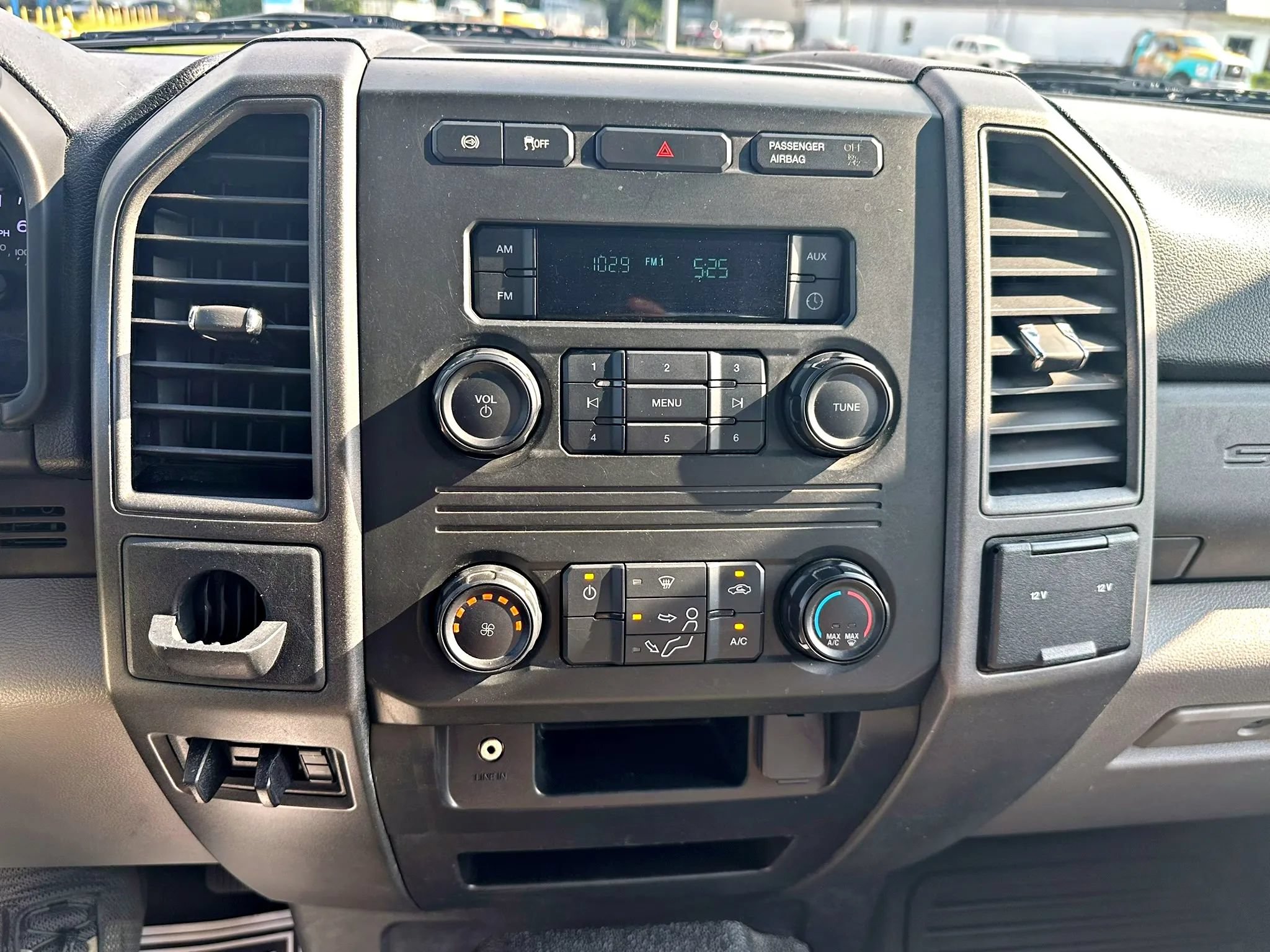 Used 2019 Ford F350 XL RWD image 36