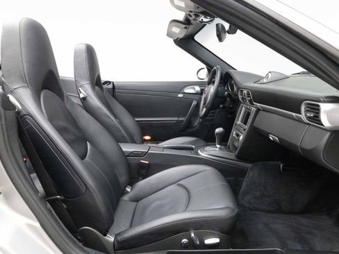 Used 2006 Porsche 911 Carrera S RWD image 16