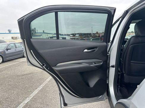 Used 2021 Cadillac XT4 Premium Luxury image 10