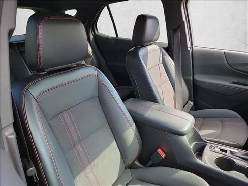 Used 2023 Chevrolet Equinox RS w/ LPO, Floor Liner Package FWD image 14