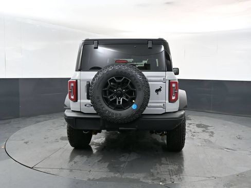 New 2026 Ford Bronco Badlands AWD/4WD image 4