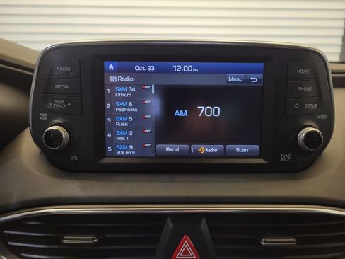 Used 2019 Hyundai Santa Fe SEL AWD/4WD image 25