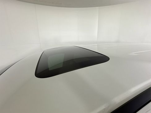 Used 2018 Honda Odyssey EX-L image 19