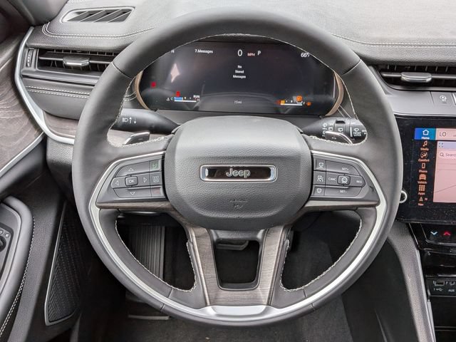 New 2026 Jeep Grand Cherokee Limited w/ Limited Altitude Package AWD/4WD image 19
