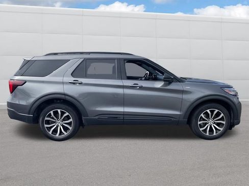 Used 2026 Ford Explorer ST-Line AWD/4WD image 11