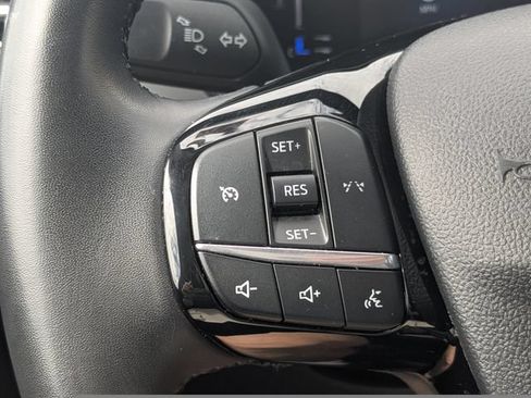 Used 2024 Ford Escape Active AWD/4WD image 22