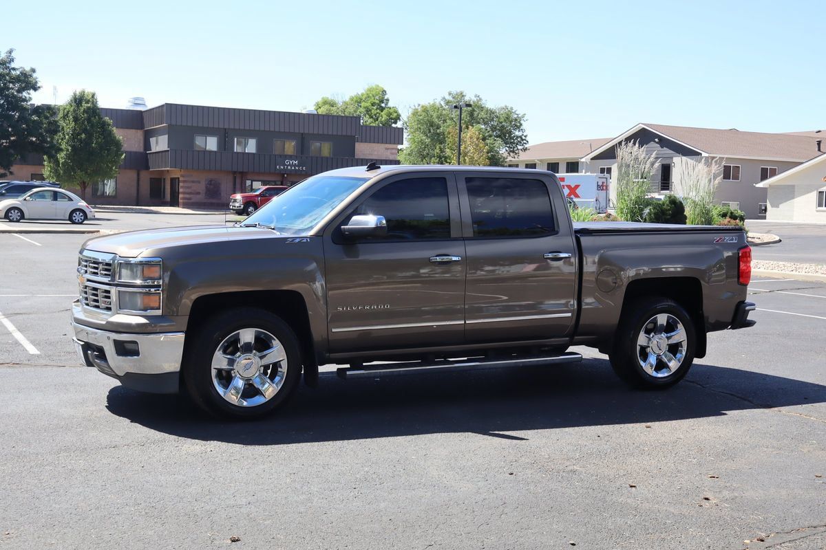 Used 2014 Chevrolet Silverado 1500 LTZ Z71 w/ LTZ Plus Package AWD/4WD image 10