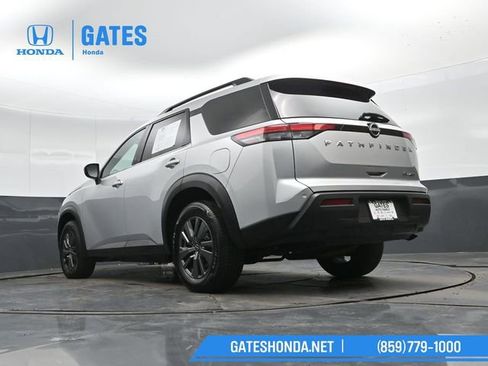 Used 2023 Nissan Pathfinder SV image 44