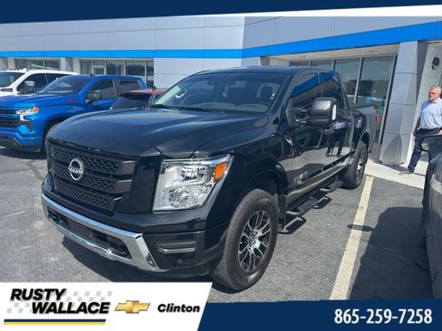 Used 2024 Nissan Titan SV w/ SV Convenience Package AWD/4WD image 1