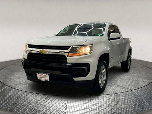 Used 2022 Chevrolet Colorado LT w/ Fleet Safety Package image 4